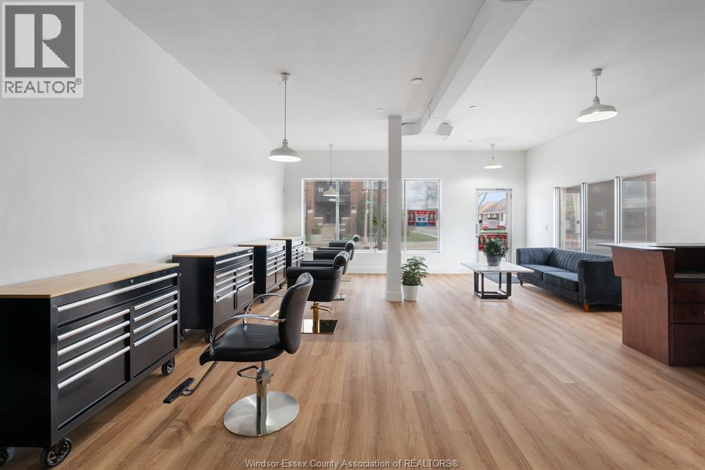 1093-1097 Erie Street East Property Photo 7