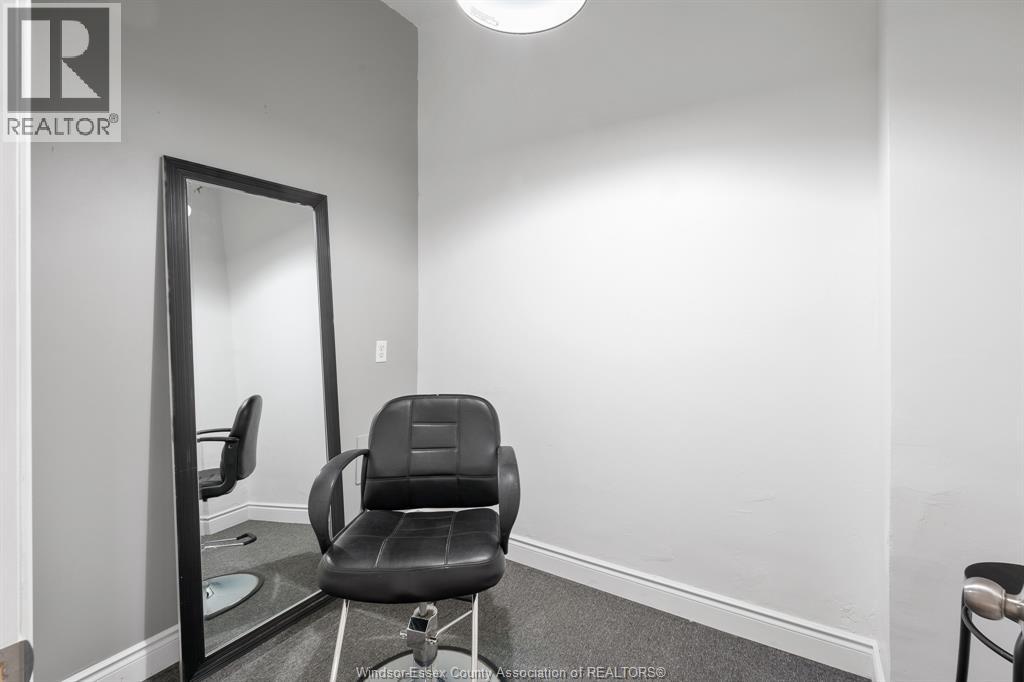 1093-1097 Erie Street East Property Photo 20