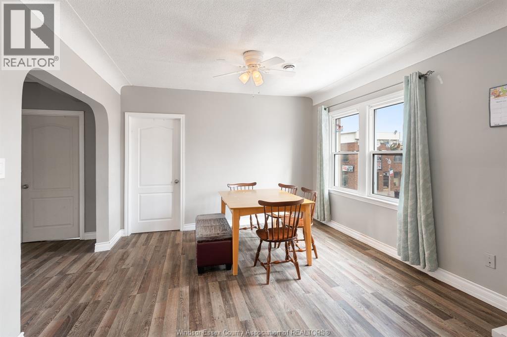 1093-1097 Erie Street East Property Photo 28