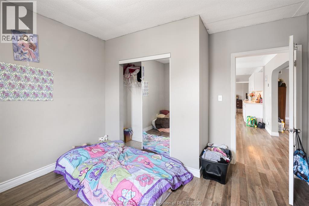 1093-1097 Erie Street East Property Photo 42
