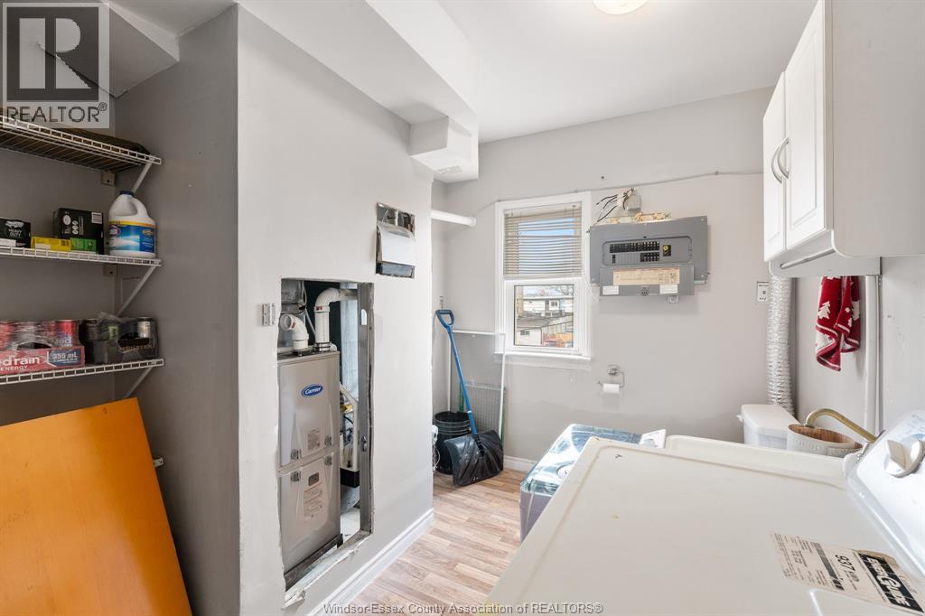 1093-1097 Erie Street East Property Photo 45