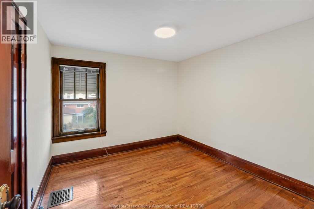 1165 Marentette Property Photo 17