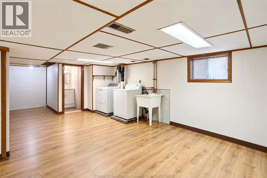 1165 Marentette Property Photo 38