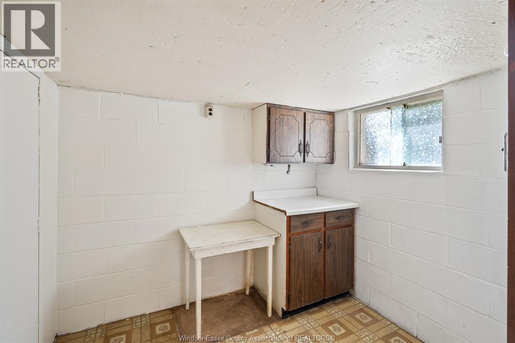 1165 Marentette Property Photo 40