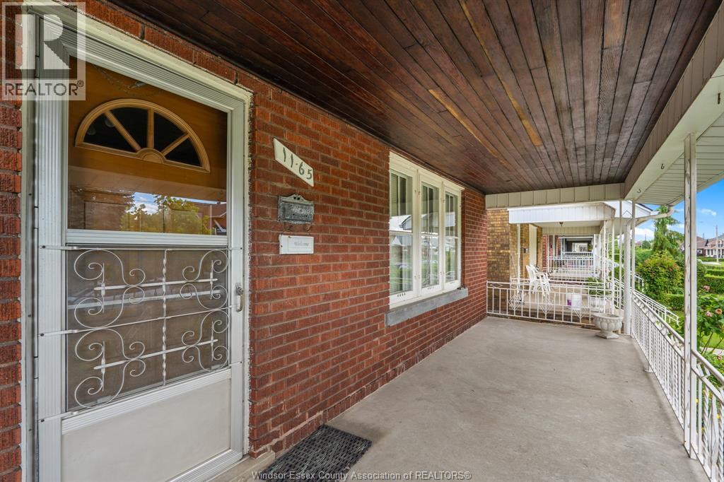 1165 Marentette Property Photo 45