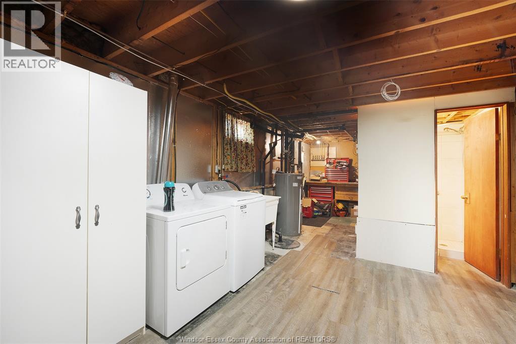 1237 Homedale Property Photo 32