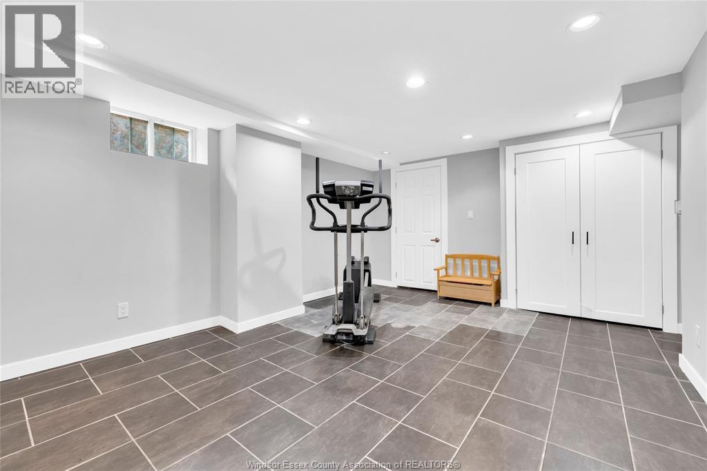 466 Matthew Brady Property Photo 24