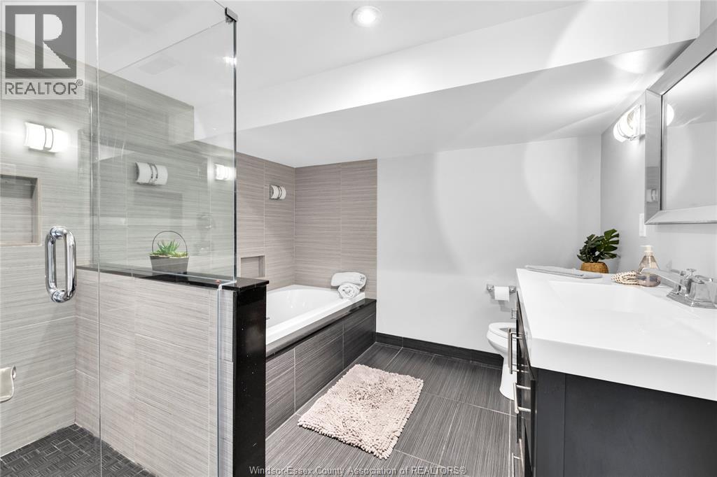 466 Matthew Brady Property Photo 25