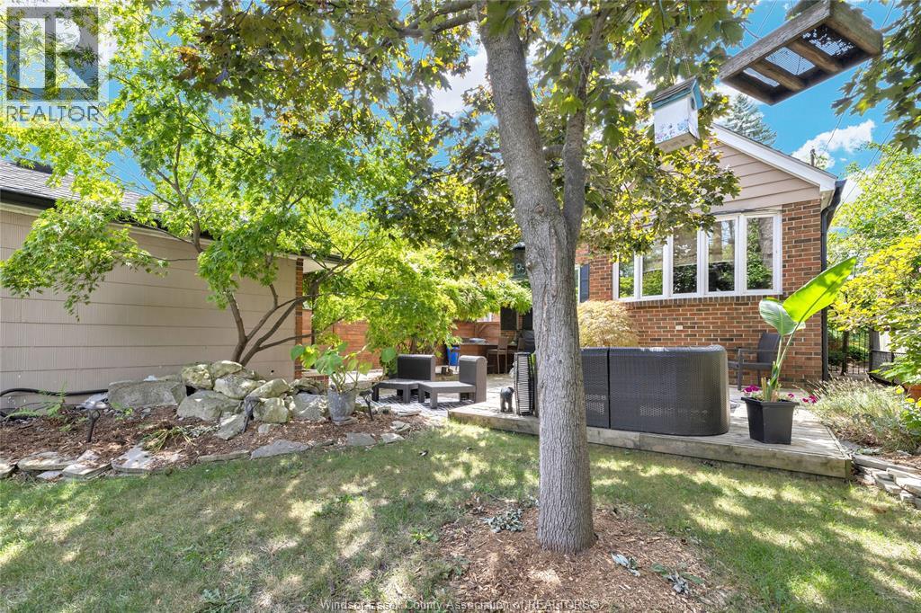 466 Matthew Brady Property Photo 32