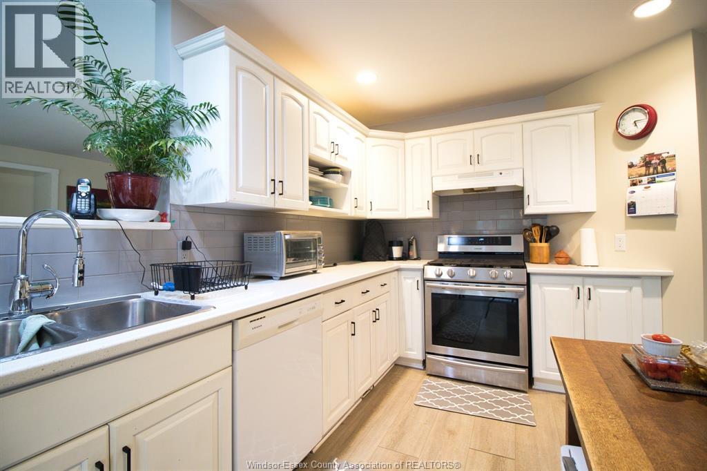 2 Thomas Street Property Photo 8