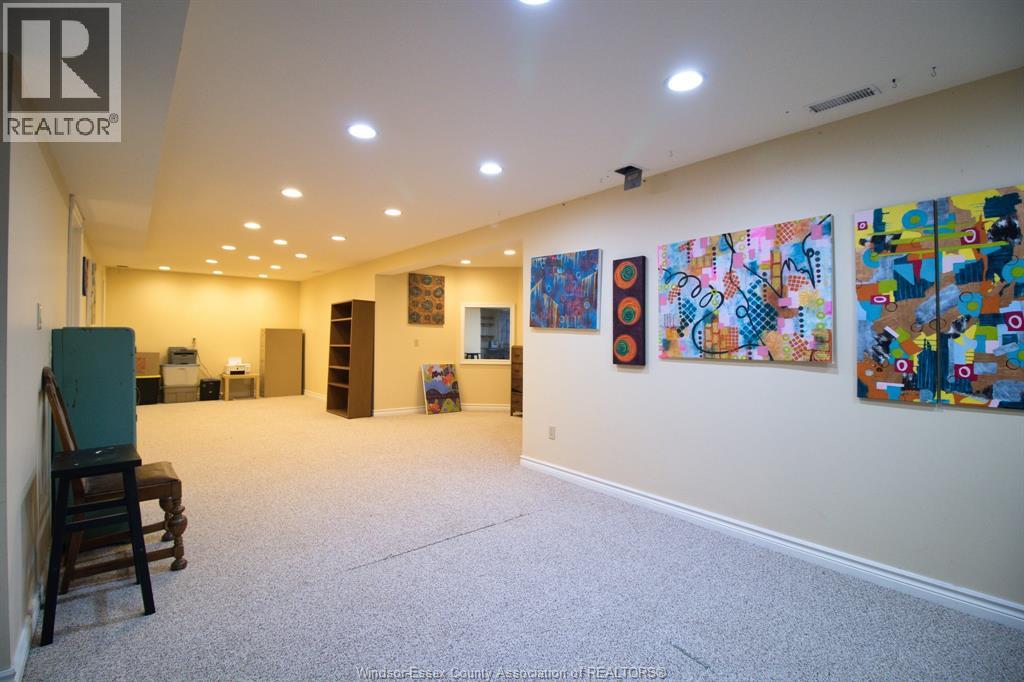 2 Thomas Street Property Photo 22