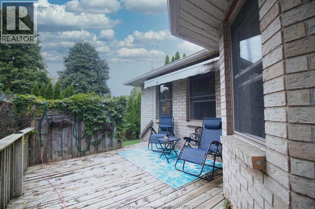 2 Thomas Street Property Photo 31