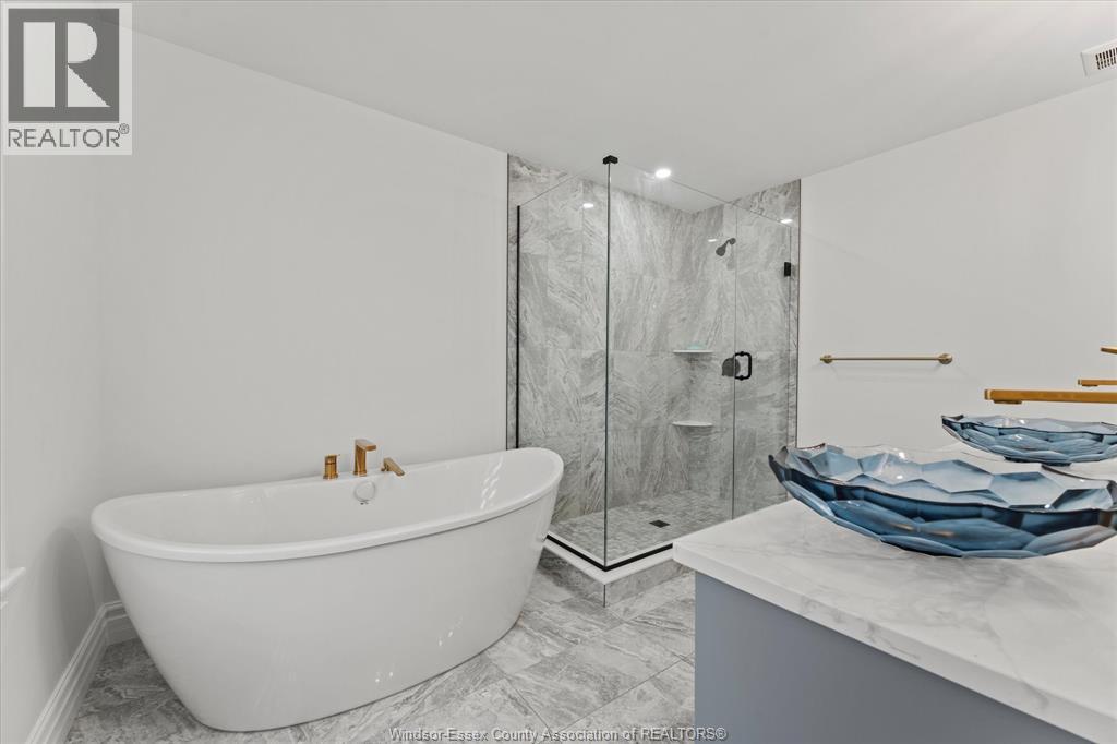 570 Orchards Crescent Property Photo 24