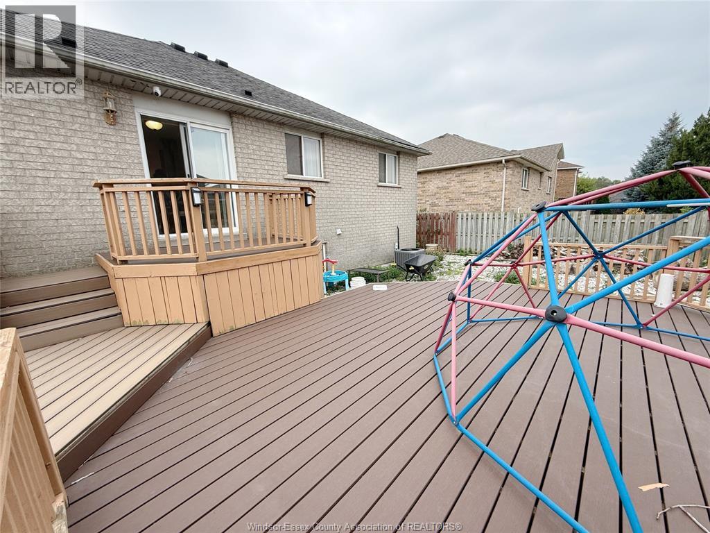 546 Compton Court Property Photo 21