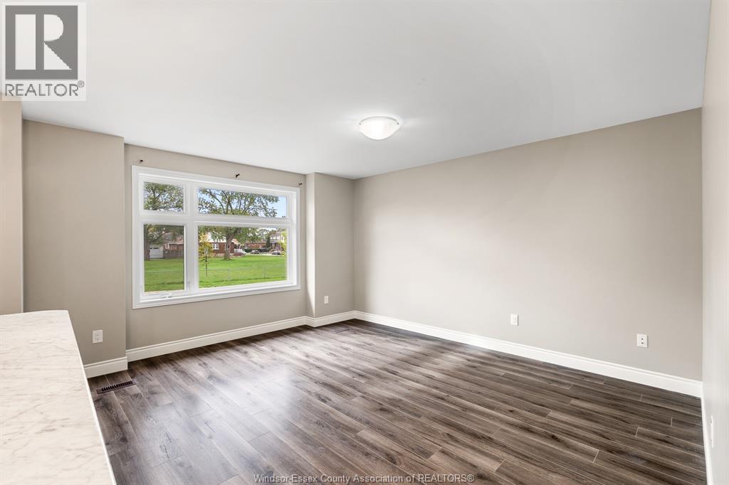 766 Irvine Avenue Property Photo 11