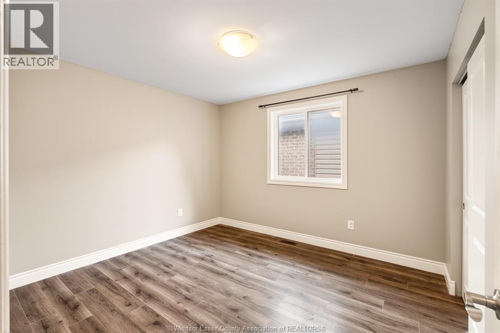 766 Irvine Avenue Property Photo 20