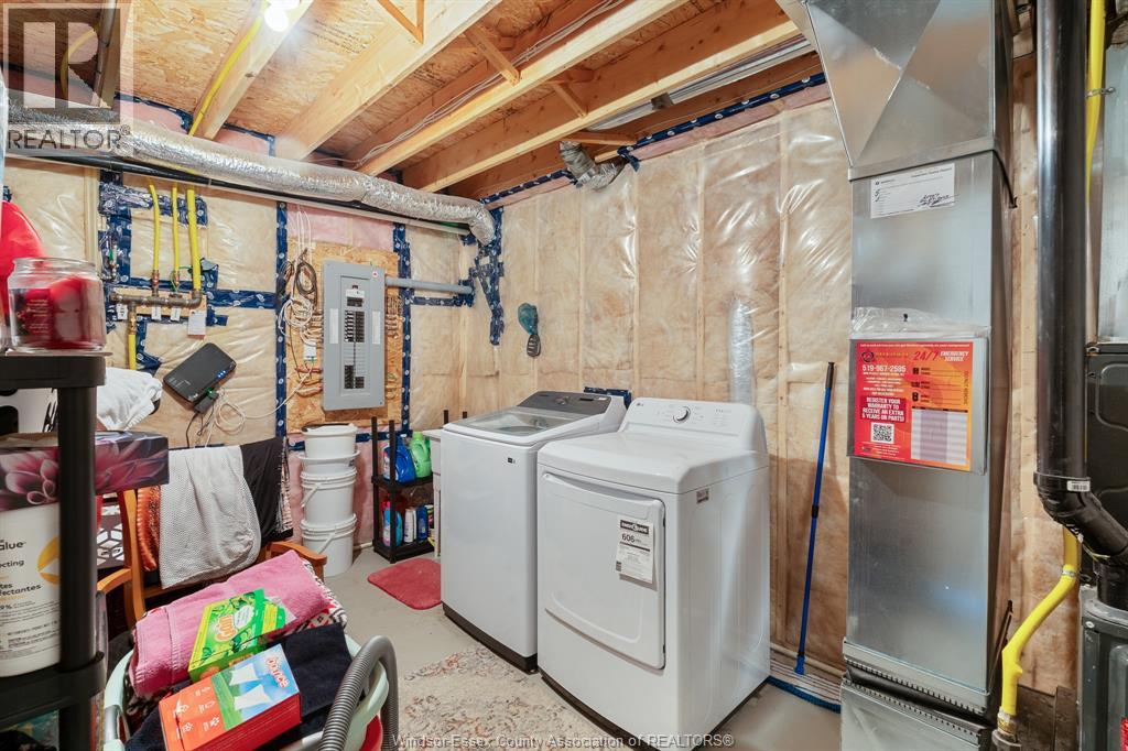 208 Clarke Property Photo 39