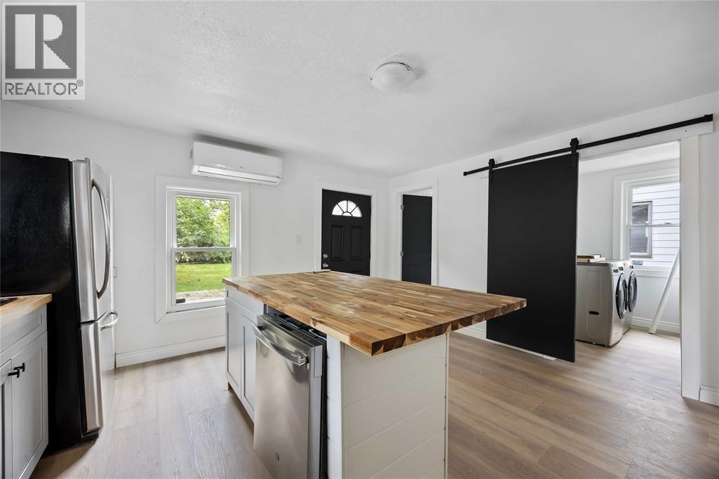173 Brock Street South Property Photo 12