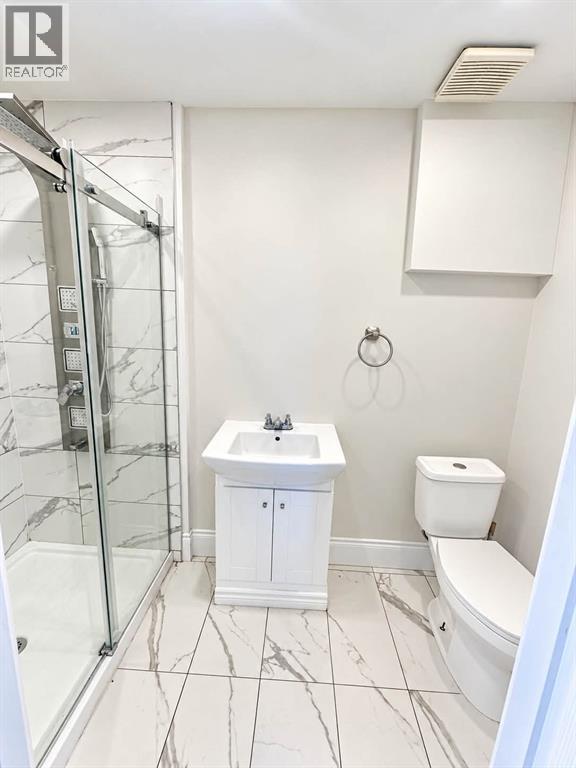 18200 Erie Shore Drive Property Photo 8