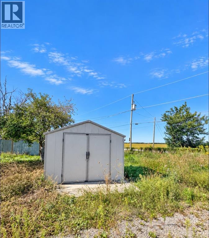 18200 Erie Shore Drive Property Photo 15