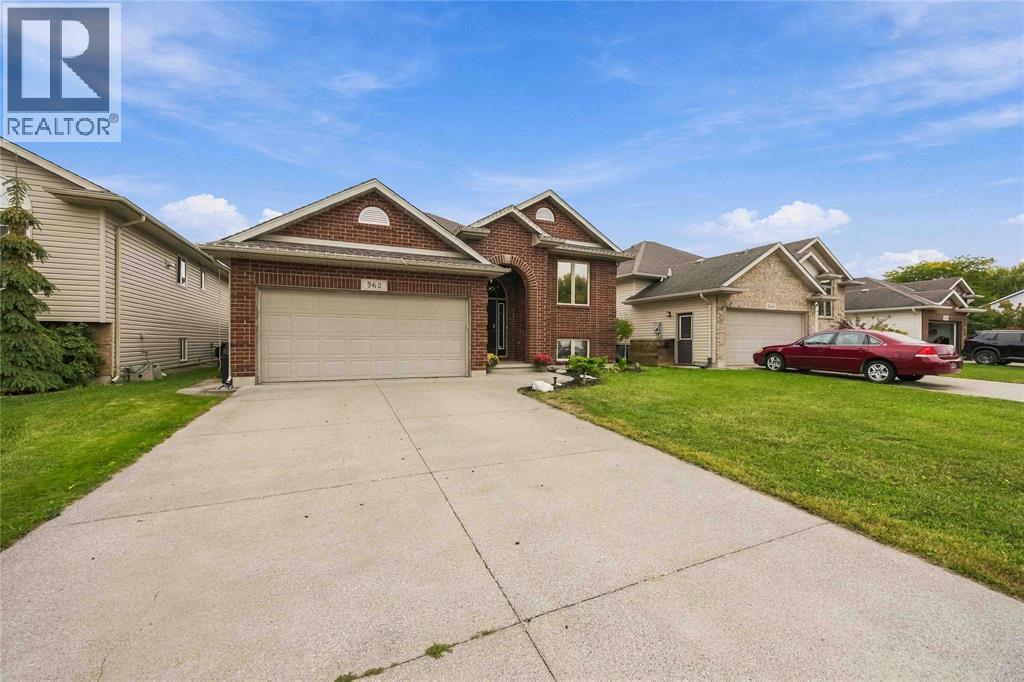 362 Ellis Drive Property Photo 4