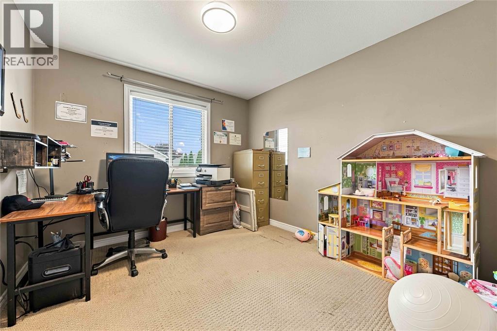 362 Ellis Drive Property Photo 14