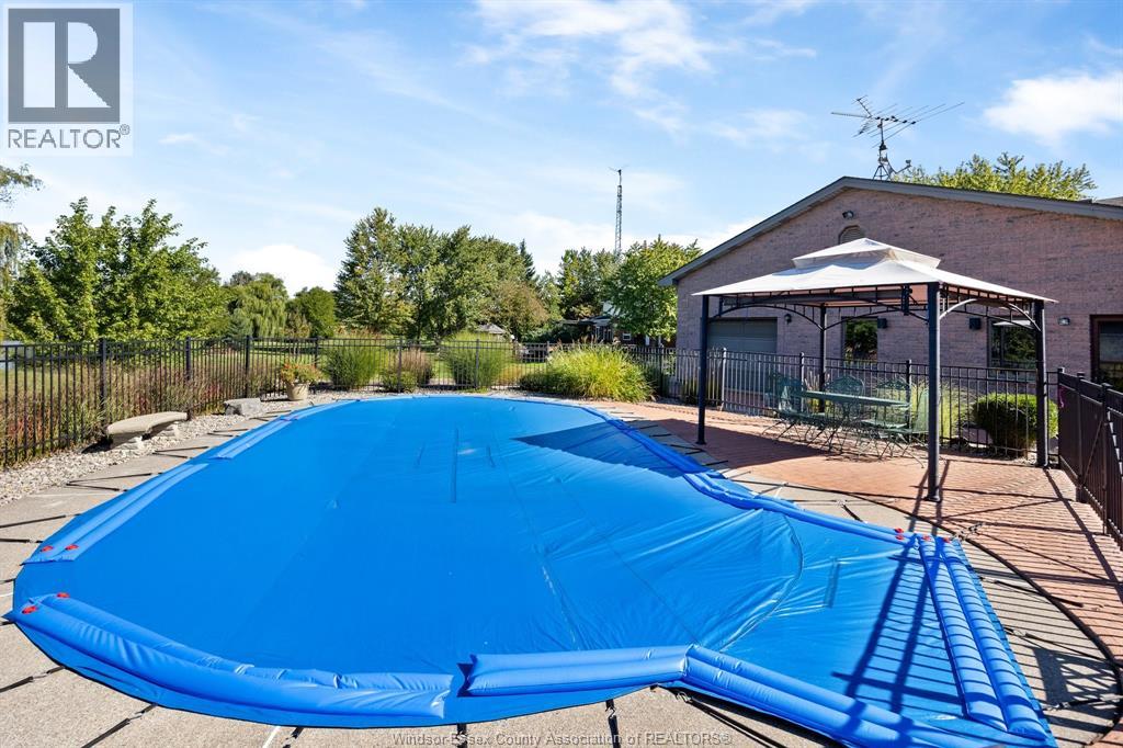 931 East Ruscom River Road Property Photo 32