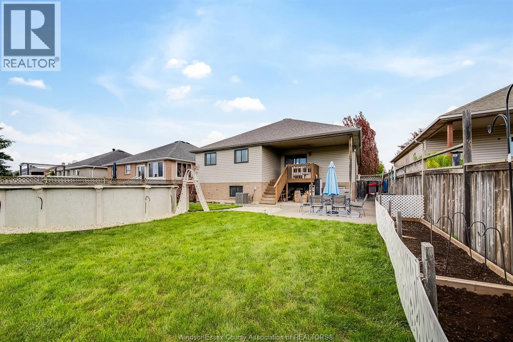1488 Imperial Crescent Property Photo 48