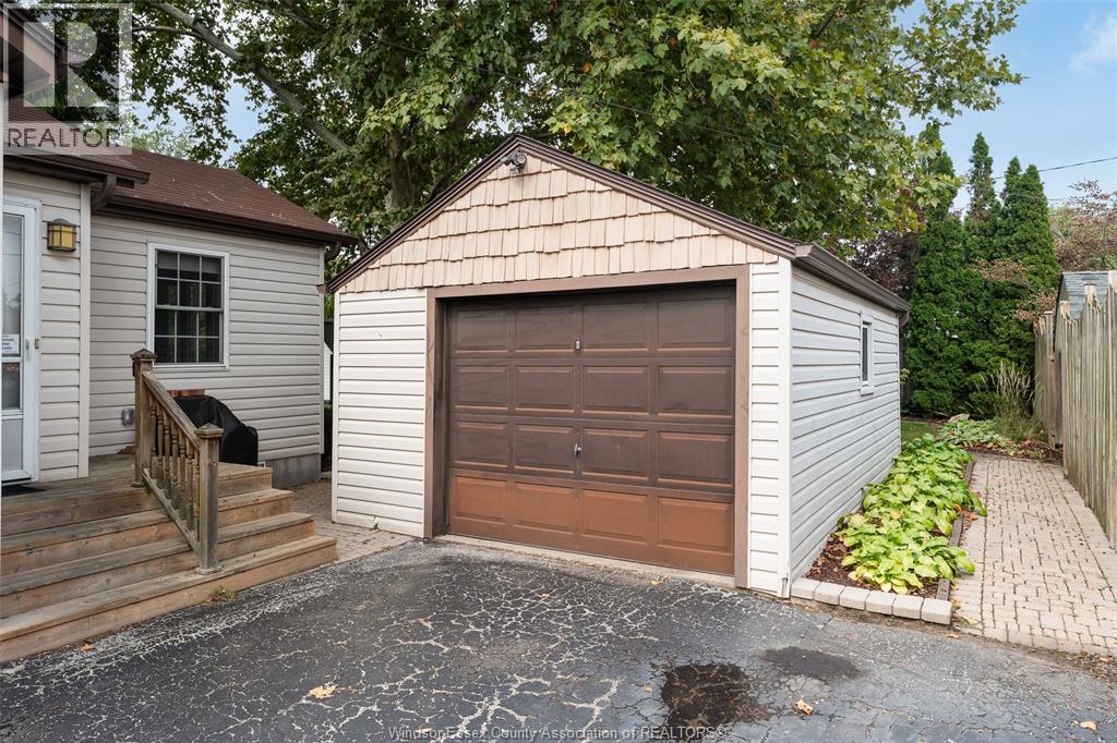 171 Maple Property Photo 6
