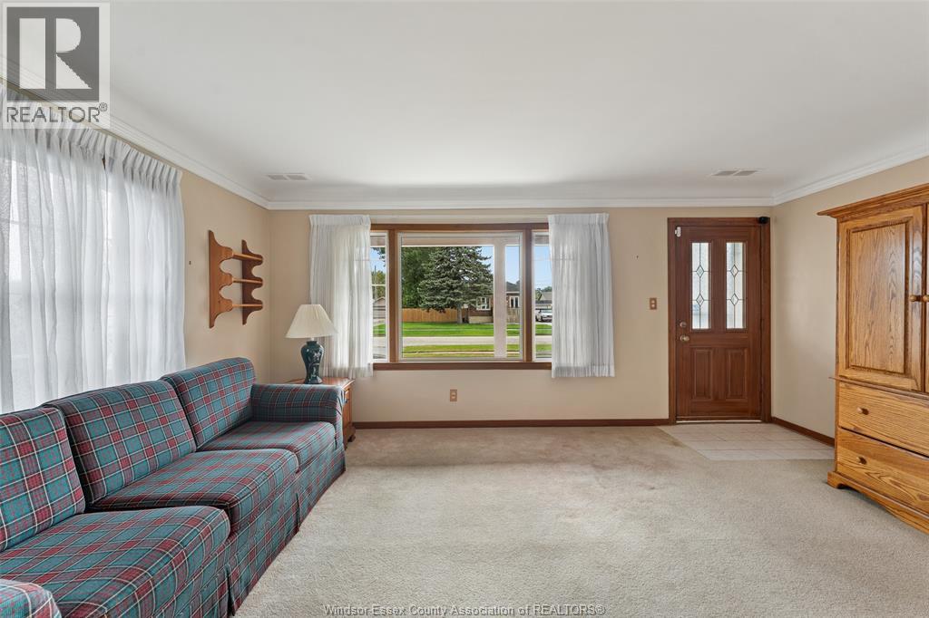 171 Maple Property Photo 14