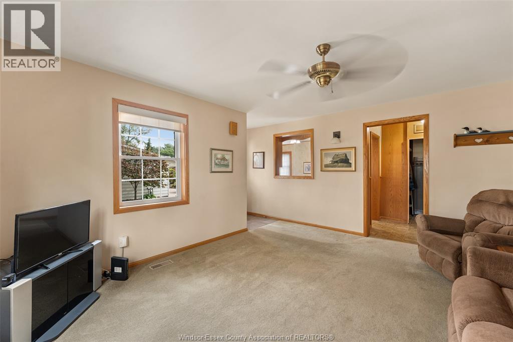 171 Maple Property Photo 23