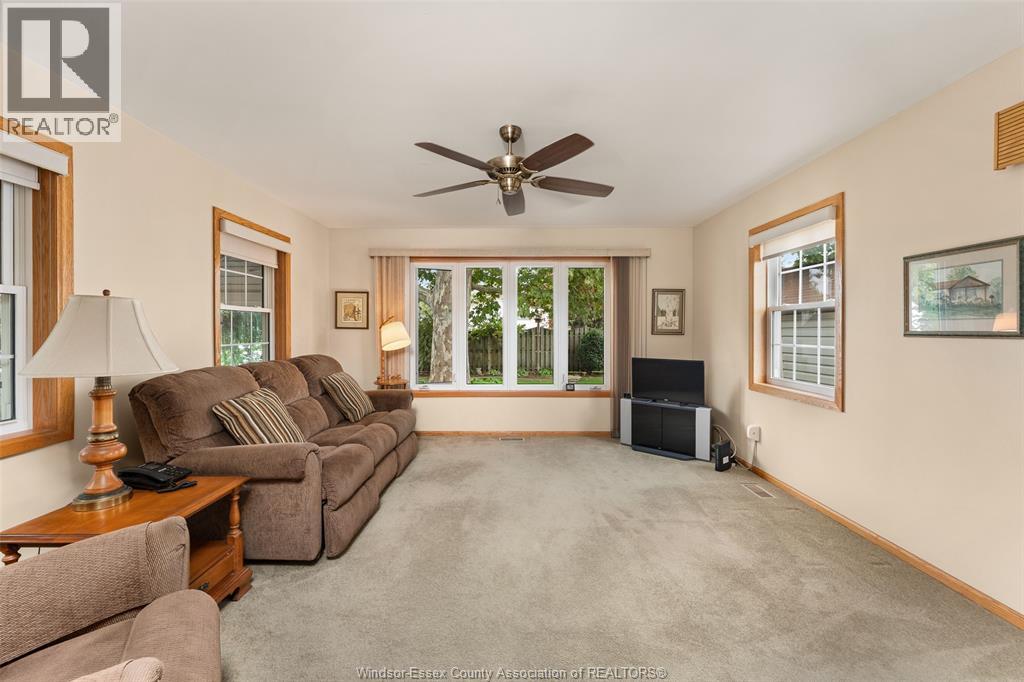 171 Maple Property Photo 24