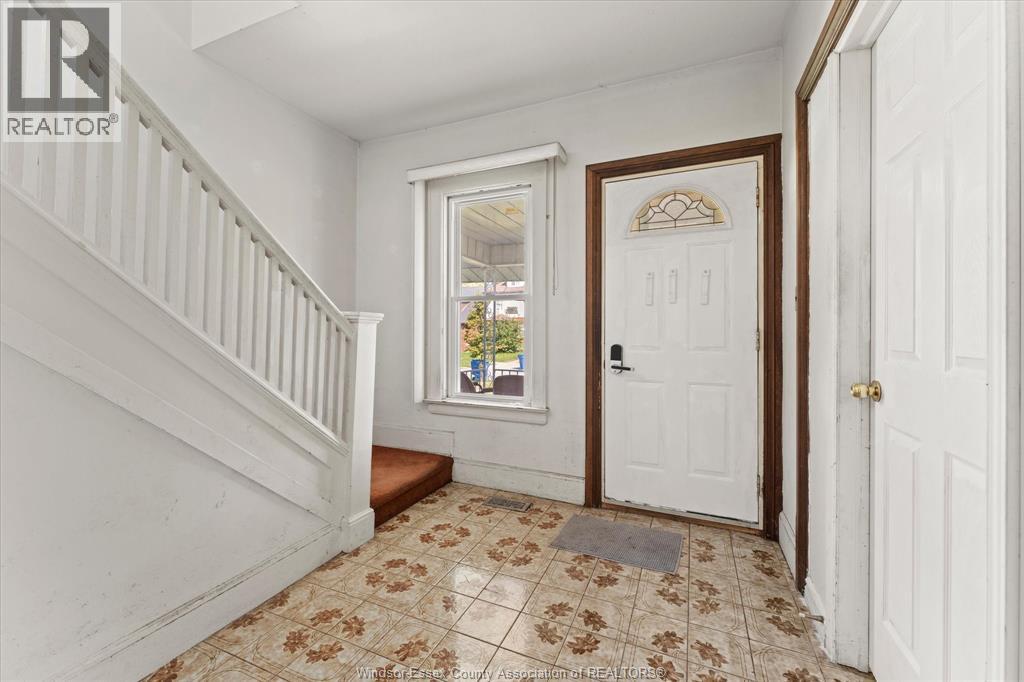 535 Randolph Avenue Property Photo 6