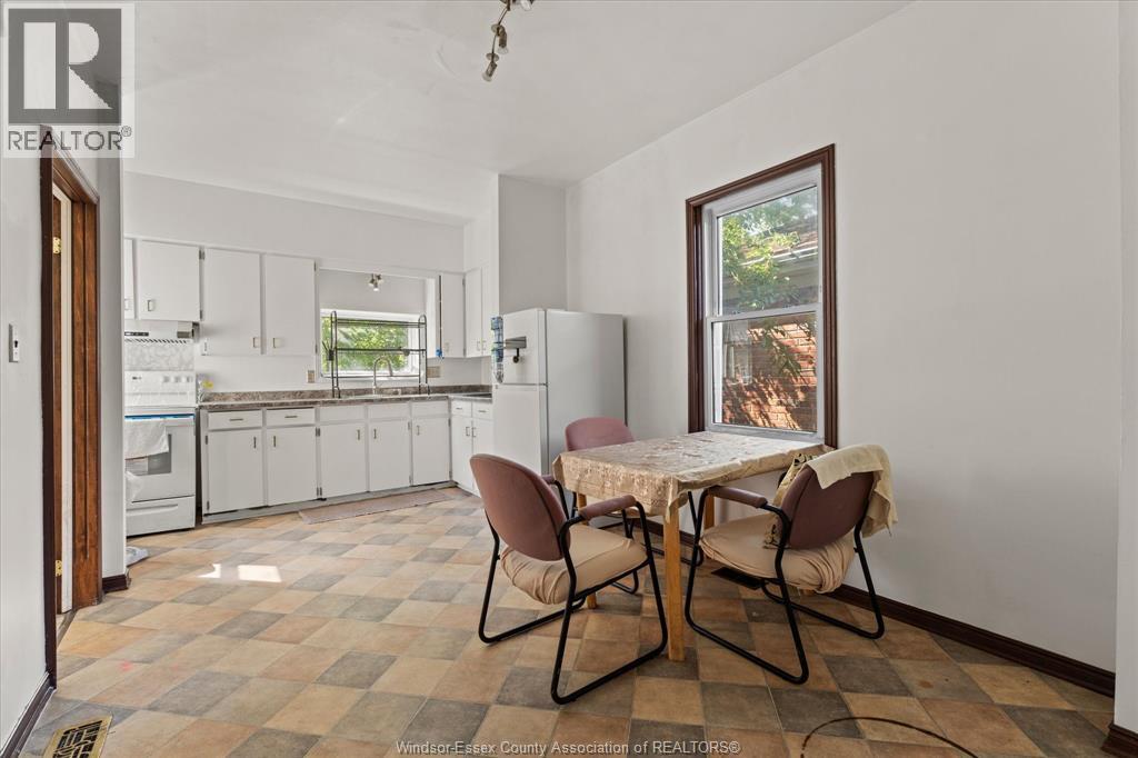 535 Randolph Avenue Property Photo 9