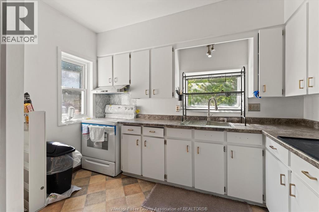 535 Randolph Avenue Property Photo 11
