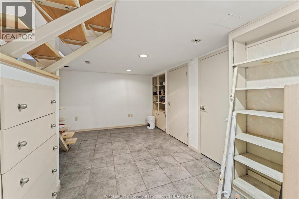 535 Randolph Avenue Property Photo 24