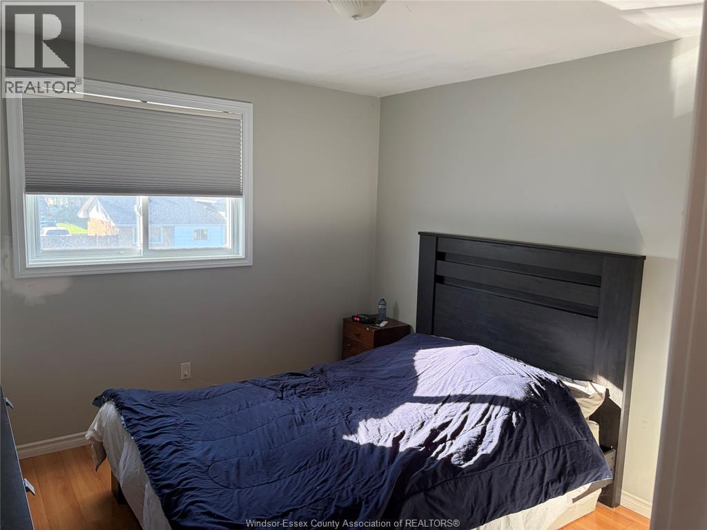 40 Holiday Court Property Photo 13