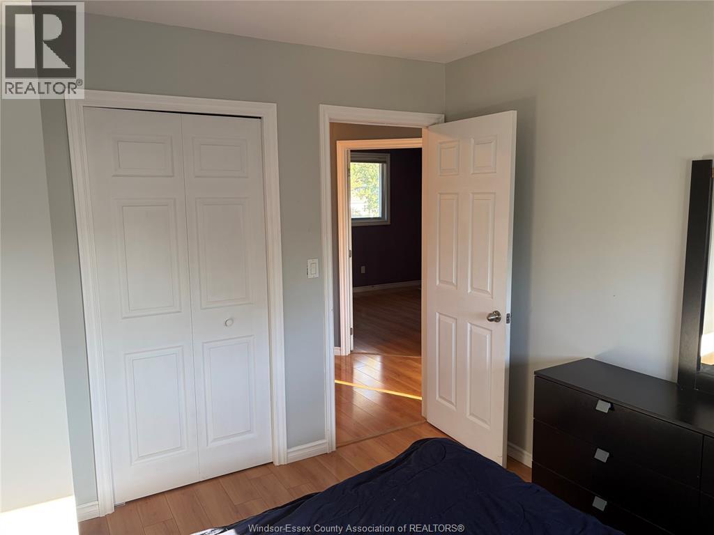40 Holiday Court Property Photo 14