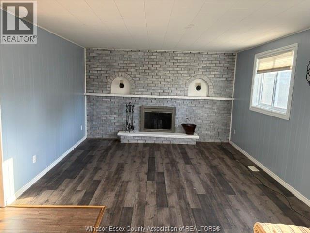 40 Holiday Court Property Photo 16