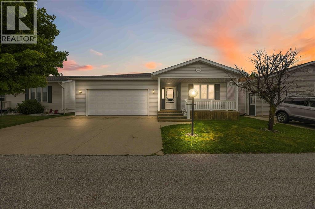 5700 Blackwell Sideroad Unit# 333 Property Photo 5