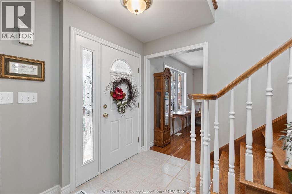 1620 Maple Property Photo 5