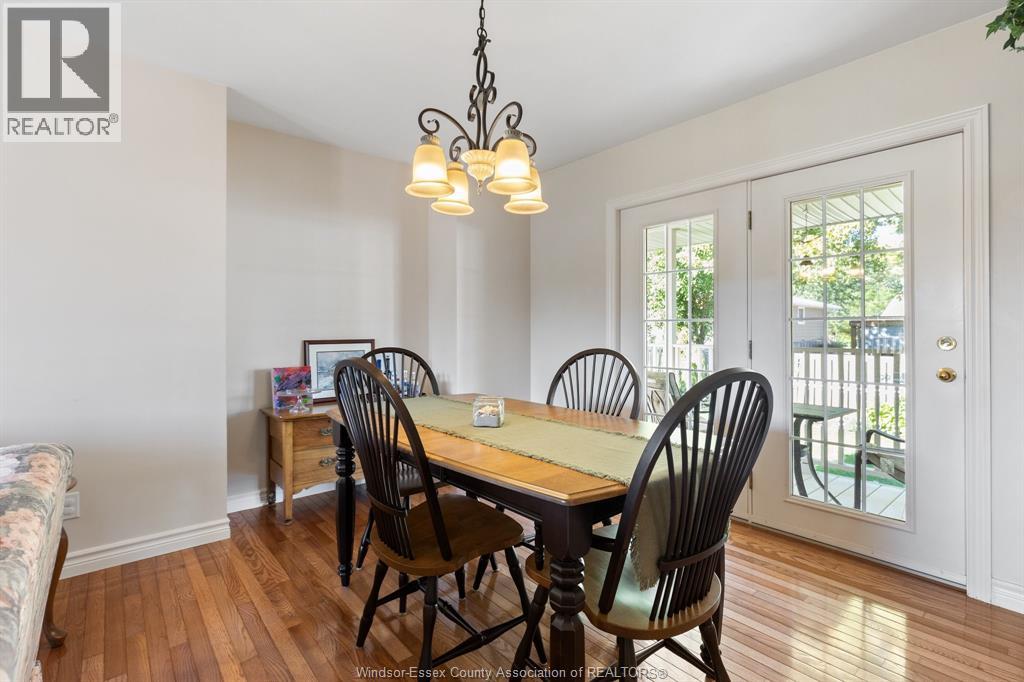 1620 Maple Property Photo 8