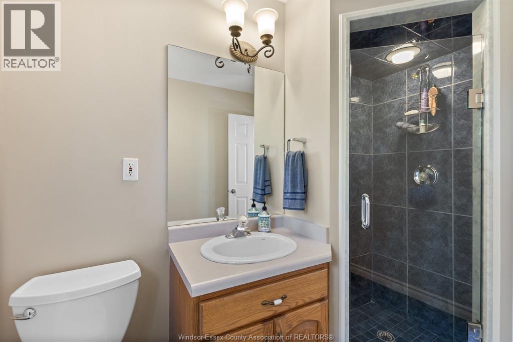 1620 Maple Property Photo 25