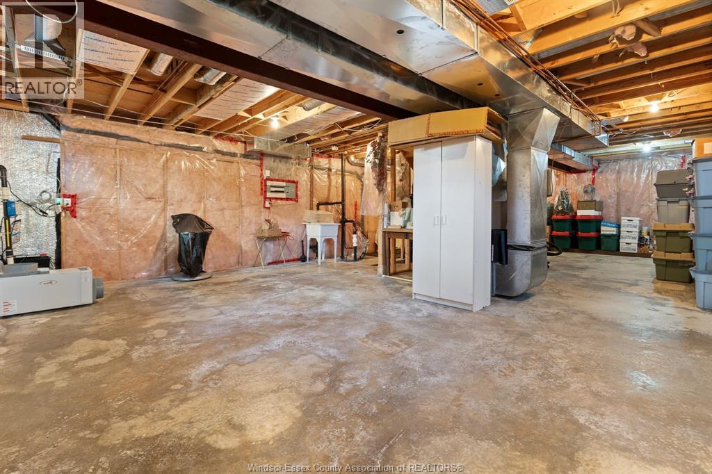 1620 Maple Property Photo 28