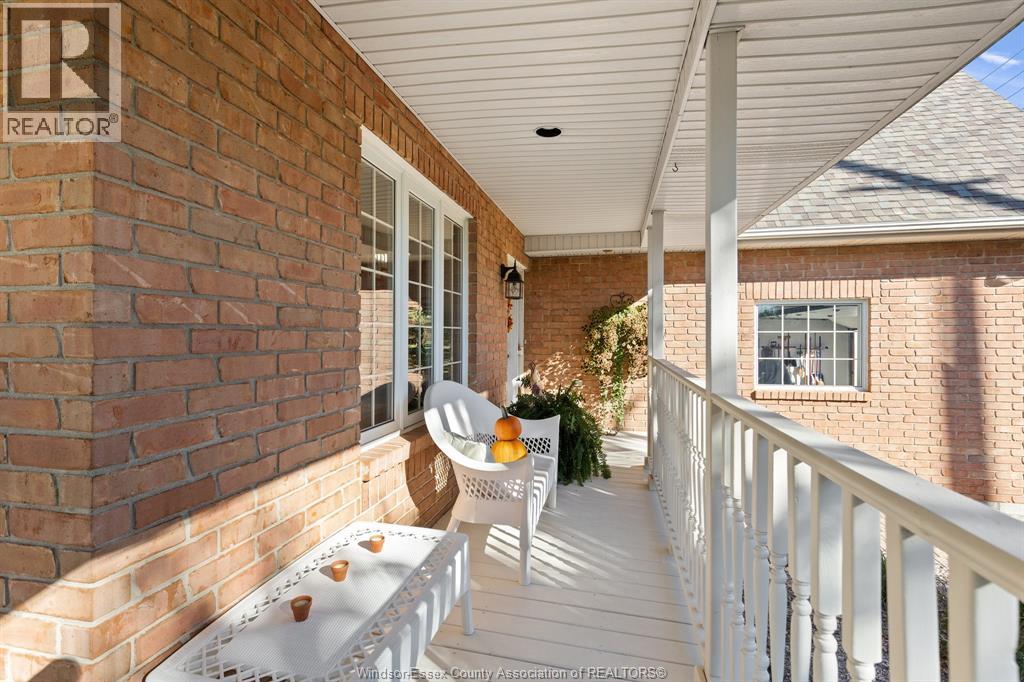 1620 Maple Property Photo 32