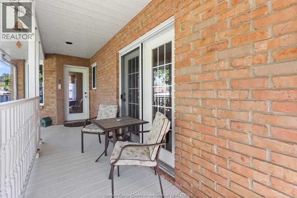 1620 Maple Property Photo 33