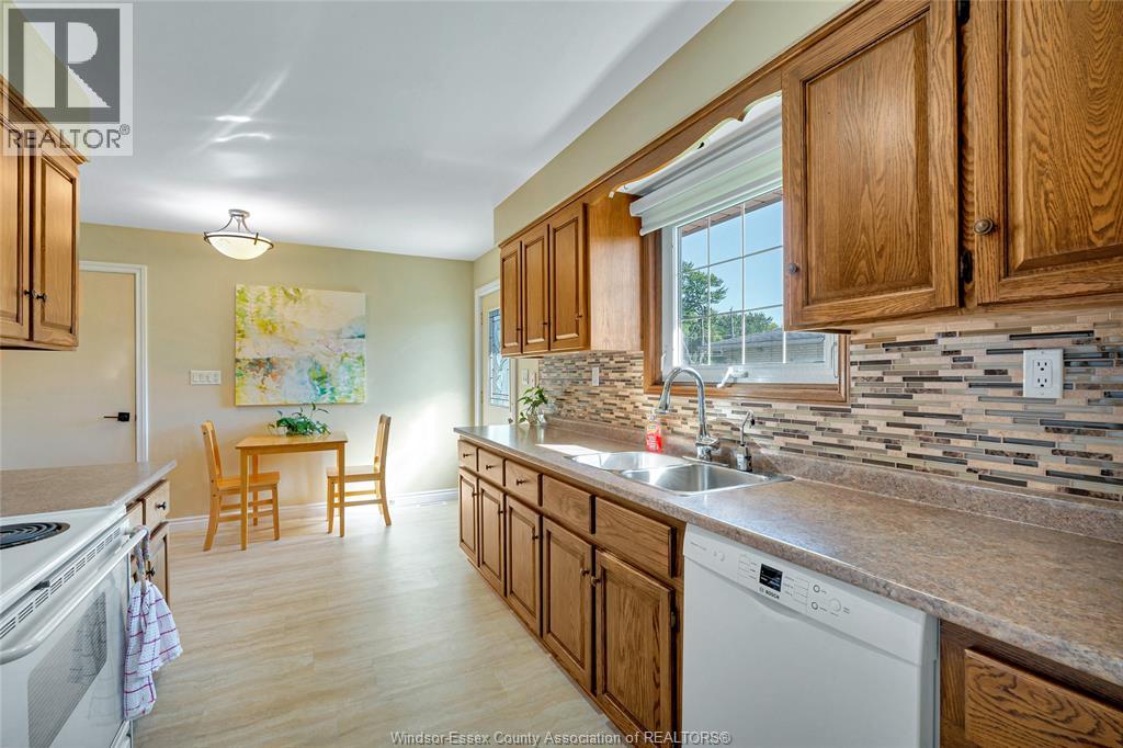 331 Lesperance Property Photo 6