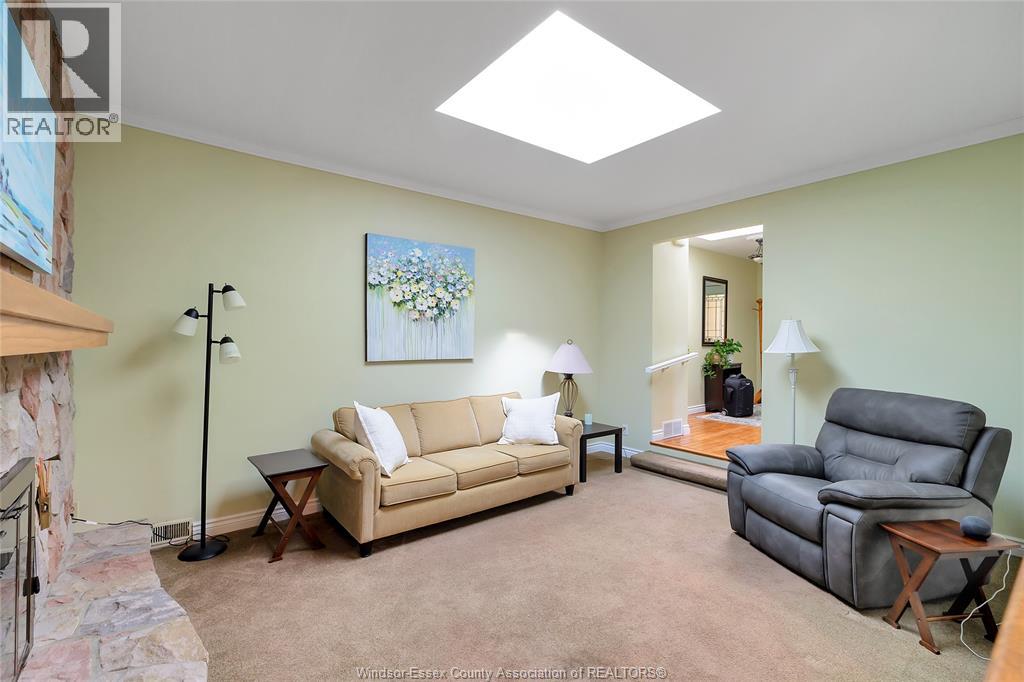 331 Lesperance Property Photo 13