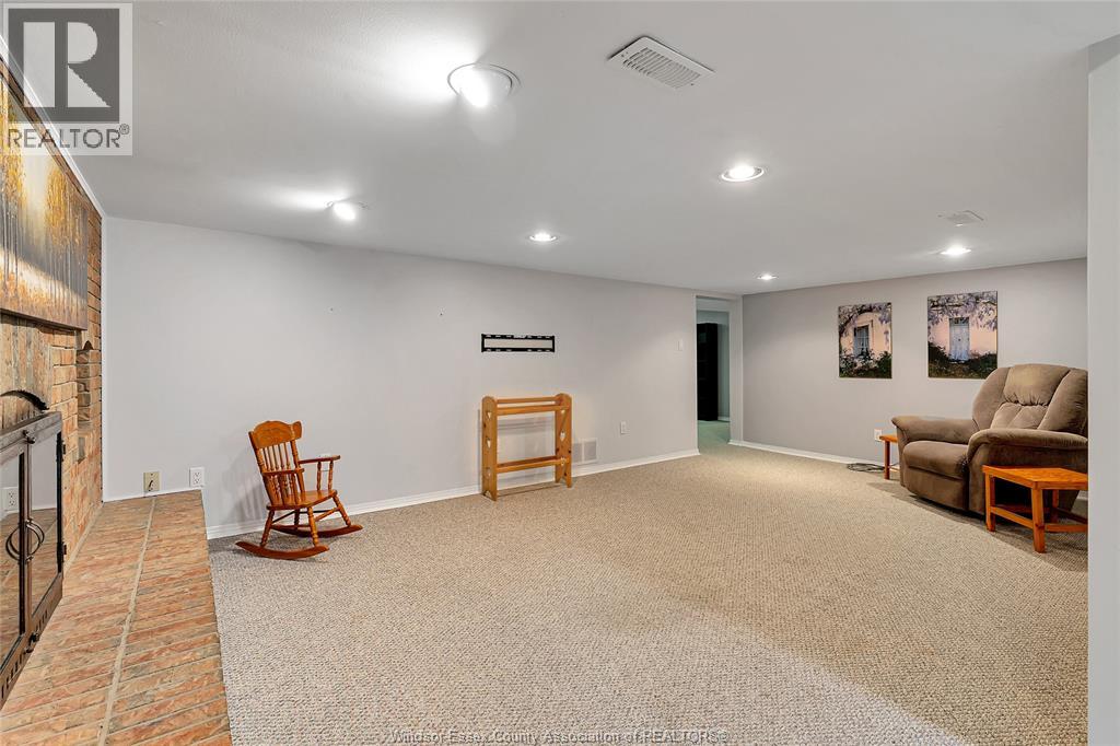 331 Lesperance Property Photo 18