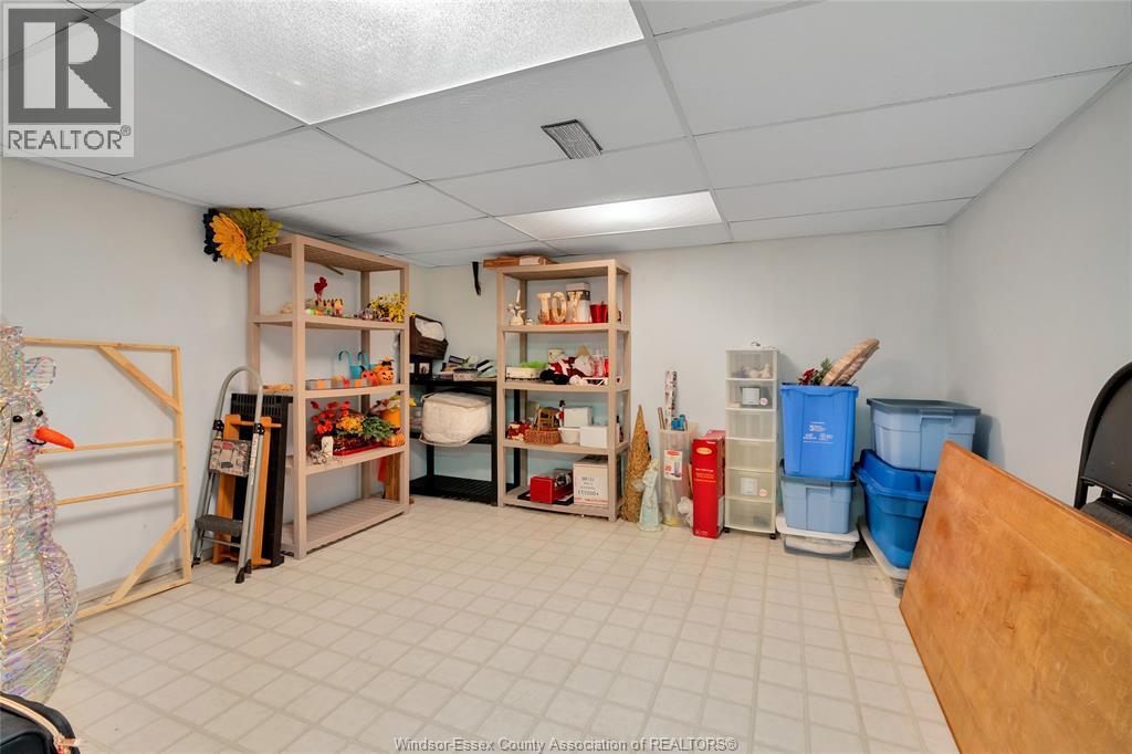 331 Lesperance Property Photo 24